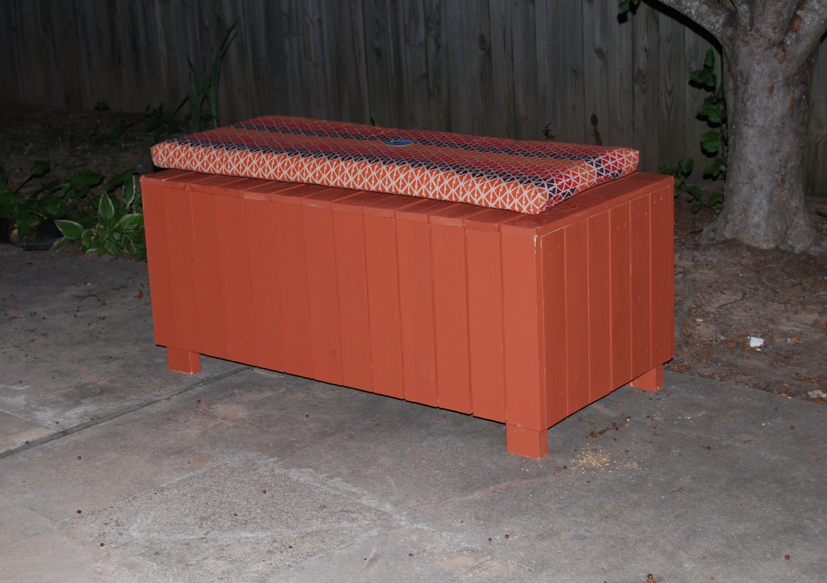 Beefed Up Outdoor Storage Bench Ana White